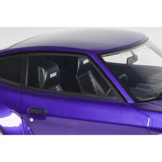 PANDEM NISSAN FAIRLADY Z BLUE METALIC 2015 Project OttoMobile OttO mobile 1:18 Resinemodell (Türen, Motorhaube... nicht zu öffnen!)